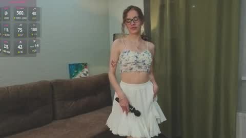 Snapshot of florafitch chatting on October 2025 01:21:01 PM Anna online show from October 2025 01:21:01 PM