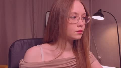 Snapshot of floralarsson chatting on May 2026 10:21:01 AM hey there guys im Flora no not the one from WInx. But I love magical stuff and especially I love nature. I dont know I thin online show from May 2026 10:21:01 AM