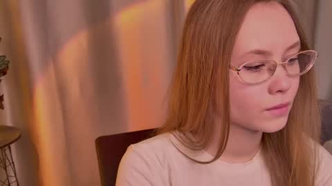 Snapshot of floralarsson chatting on June 2026 10:17:02 AM hey there guys im Flora no not the one from WInx. But I love magical stuff and especially I love nature. I dont know I thin online show from June 2026 10:17:02 AM