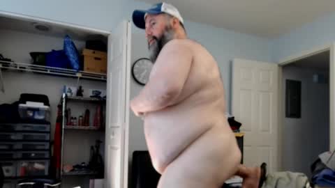 Snapshot of floridabearx chatting on May 2026 11:35:02 PM FloridaBear online show from May 2026 11:35:02 PM
