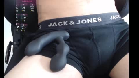 flow69flow online show from February 2025 12:33:01 PM