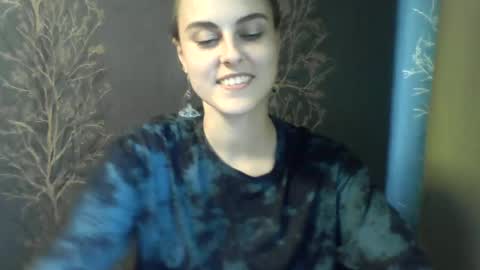 Snapshot of flower_bluee chatting on June 2026 01:02:01 PM Ambika 3 online show from June 2026 01:02:01 PM
