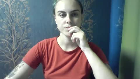 Snapshot of flower_bluee chatting on June 2026 02:07:01 PM Ambika 3 online show from June 2026 02:07:01 PM