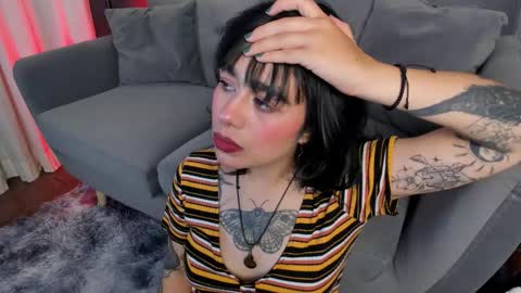 Snapshot of flower_smith_ chatting on February 2026 11:38:02 AM Its a pleasure to meet you. Im Flower. Help me reach 1k. Follow me. online show from February 2026 11:38:02 AM