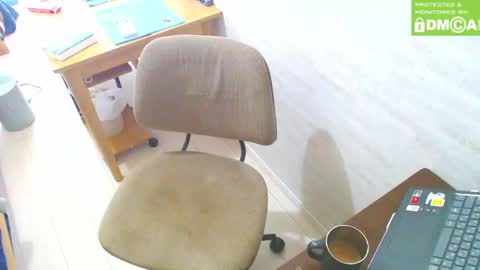 flowerbox online show from February 2025 06:02:01 AM