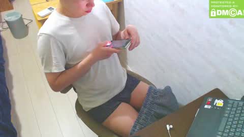 flowerbox online show from February 2025 11:32:02 AM