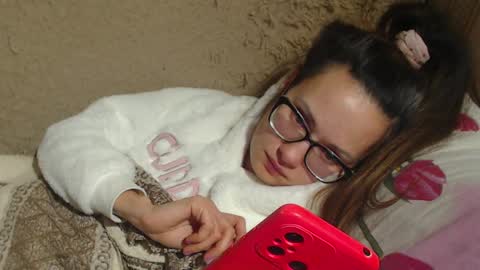 Snapshot of flowercandydoll chatting on December 2024 07:03:02 PM say meow and send tip  online show from December 2024 07:03:02 PM