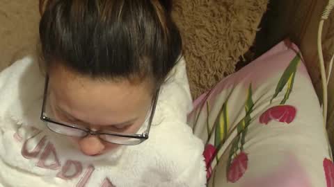 Snapshot of flowercandydoll chatting on December 2024 01:16:02 PM say meow and send tip  online show from December 2024 01:16:02 PM