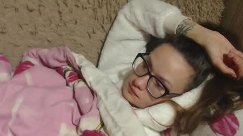 Snapshot of flowercandydoll chatting on December 2024 12:20:01 AM say meow and send tip  online show from December 2024 12:20:01 AM