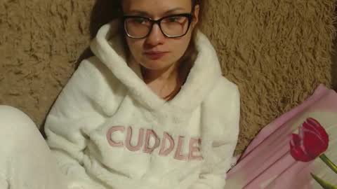 Snapshot of flowercandydoll chatting on December 2024 07:20:01 PM say meow and send tip  online show from December 2024 07:20:01 PM