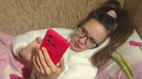 Snapshot of flowercandydoll chatting on December 2024 10:39:01 PM say meow and send tip  online show from December 2024 10:39:01 PM