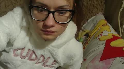 Snapshot of flowercandydoll chatting on December 2024 04:10:01 PM say meow and send tip  online show from December 2024 04:10:01 PM