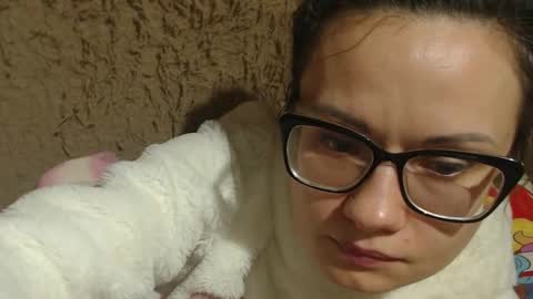 Snapshot of flowercandydoll chatting on January 2025 12:43:02 AM say meow and send tip  online show from January 2025 12:43:02 AM