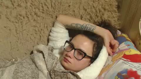 Snapshot of flowercandydoll chatting on February 2025 11:48:01 PM say meow and send tip  online show from February 2025 11:48:01 PM