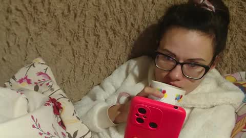 Snapshot of flowercandydoll chatting on February 2025 10:08:02 PM say meow and send tip  online show from February 2025 10:08:02 PM