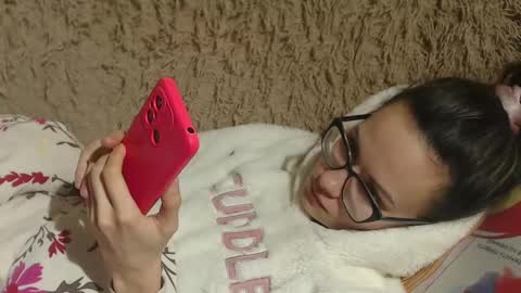 Snapshot of flowercandydoll chatting on February 2025 06:29:02 PM say meow and send tip  online show from February 2025 06:29:02 PM