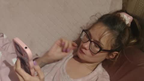 Snapshot of flowercandydoll chatting on October 2025 07:15:02 PM say meow and send tip  online show from October 2025 07:15:02 PM