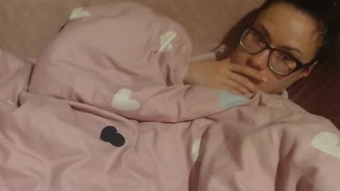 say meow and send tip  online show from February 2026 09:11:02 PM