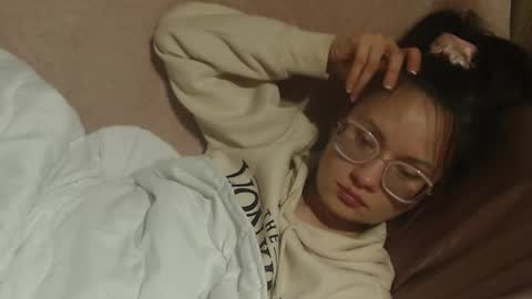 say meow and send tip  online show from March 2026 05:27:01 PM