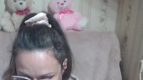 Snapshot of flowercandydoll chatting on April 2026 03:37:01 PM say meow and send tip online show from April 2026 03:37:01 PM