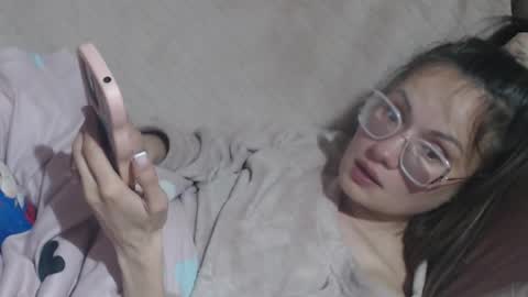 Snapshot of flowercandydoll chatting on April 2026 08:33:02 PM say meow and send tip online show from April 2026 08:33:02 PM