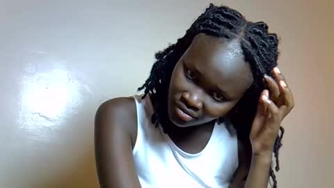 flowerdiva002 online show from November 2025 10:26:02 AM