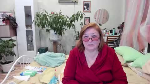 Flowerlower online show from November 2025 06:52:02 PM