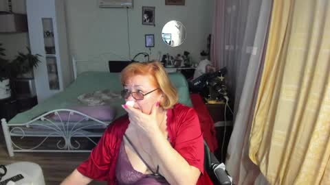 Flowerlower online show from April 2026 07:00:01 PM