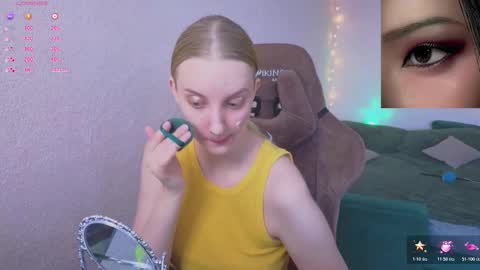 Snapshot of fluffy_muffin3 chatting on February 2026 10:08:02 AM Agatha online show from February 2026 10:08:02 AM