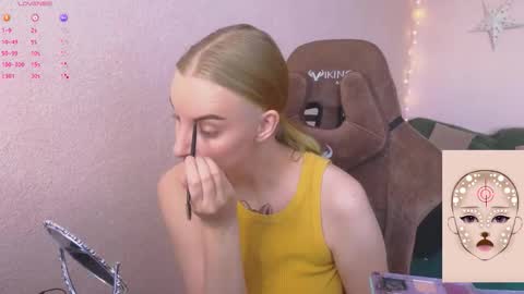 Snapshot of fluffy_muffin3 chatting on February 2026 08:59:02 AM Agatha online show from February 2026 08:59:02 AM