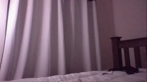 foliedeux online show from October 2025 03:01:01 PM