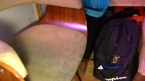 forestnymphpdx online show from September 2025 01:39:01 AM