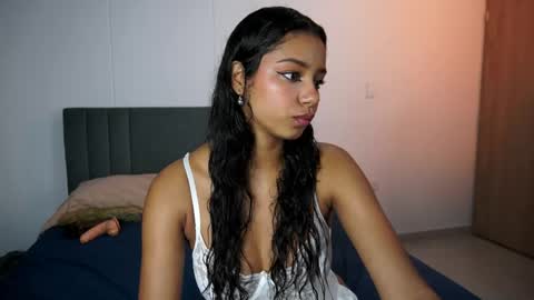Snapshot of forever_y0ung chatting on May 2026 12:37:01 AM Megan Prada Follow me on Onlyfans online show from May 2026 12:37:01 AM
