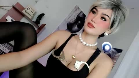 KHATRINA STACIE MARIE online show from February 2026 04:52:01 AM