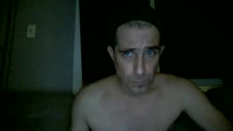 fouraide42 online show from January 2025 08:00:01 AM