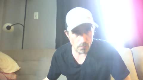 fouraide42 online show from February 2025 07:43:02 PM