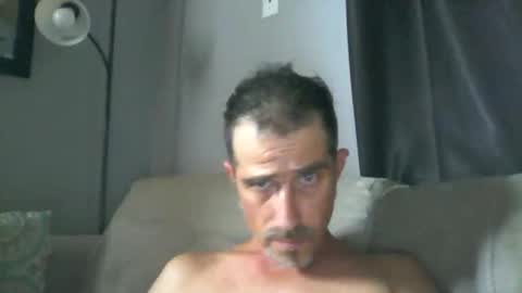 fouraide42 online show from October 2025 06:28:02 PM