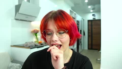 Senya  subscribe to telegram channel  online show from June 2026 07:29:01 PM