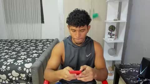 Fox online show from October 2025 04:47:01 AM