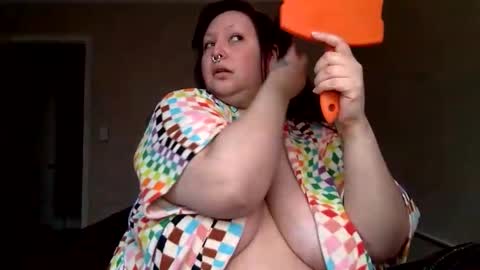 foxdarling96 online show from December 2025 06:45:01 PM