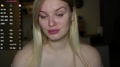 Snapshot of foxfrromearth chatting on January 2025 10:44:02 PM i am your baby Alien online show from January 2025 10:44:02 PM
