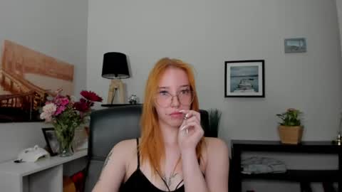 Snapshot of foxsonya chatting on July 2026 06:06:01 AM Sonya online show from July 2026 06:06:01 AM