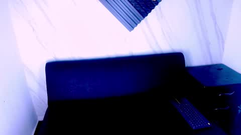 Foxter online show from December 2025 02:08:02 AM