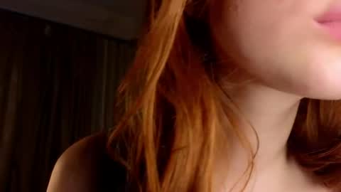 Snapshot of foxxx_tail chatting on May 2026 02:46:02 PM Petra online show from May 2026 02:46:02 PM