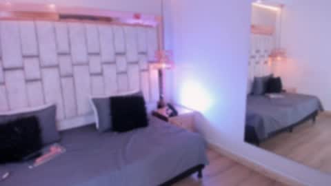 Snapshot of foxxxypink chatting on June 2026 07:24:02 PM fox with 3 xs online show from June 2026 07:24:02 PM