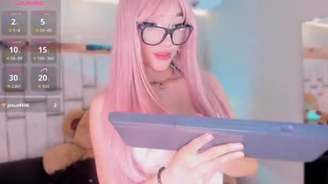Snapshot of foxxxypink chatting on June 2026 08:00:02 PM fox with 3 xs online show from June 2026 08:00:02 PM