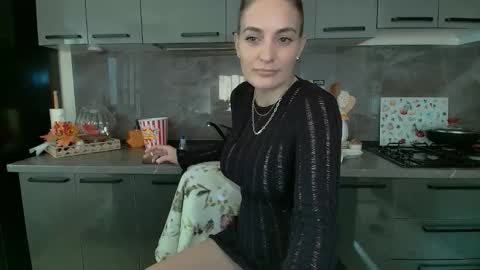 Snapshot of foxxyanna chatting on September 2025 06:46:02 AM Ana online show from September 2025 06:46:02 AM