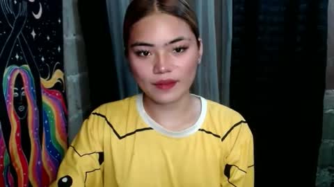 Cheska online show from November 2025 04:12:01 AM