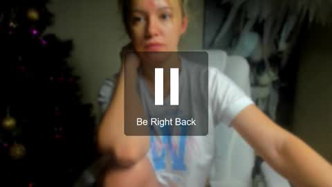 Foxy online show from December 2025 12:28:02 AM