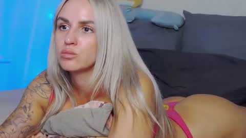 Snapshot of foxy_kimmi chatting on July 2026 07:10:01 AM Foxy Kimmi online show from July 2026 07:10:01 AM